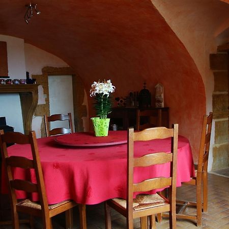 Bed and Breakfast Domaine Des Aloets Moire Exterior foto